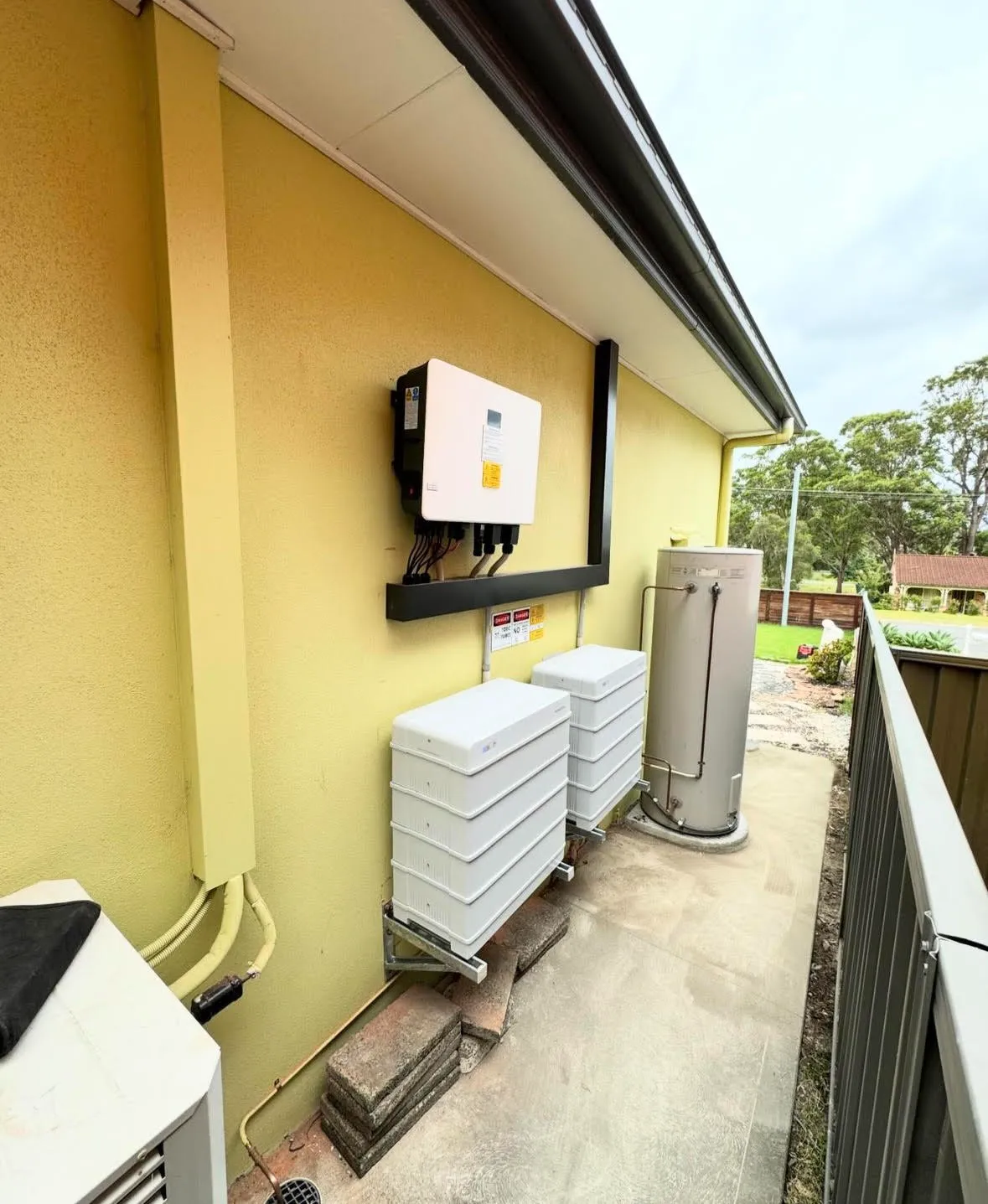 inverter with battery Installers In Lake Macquarie