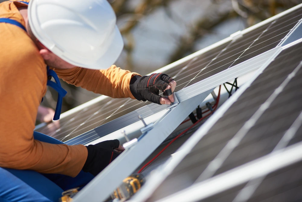 solar installation contractors Lake Macquarie